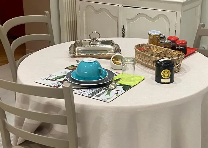 Bed & Breakfast Calme , Proche Du Centre, Grande Terrasse, Petit Dejeuner Bordeaux